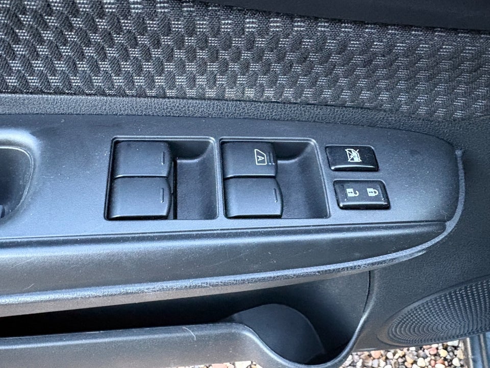 Nissan Note 1,2 Acenta+ Tech 5d