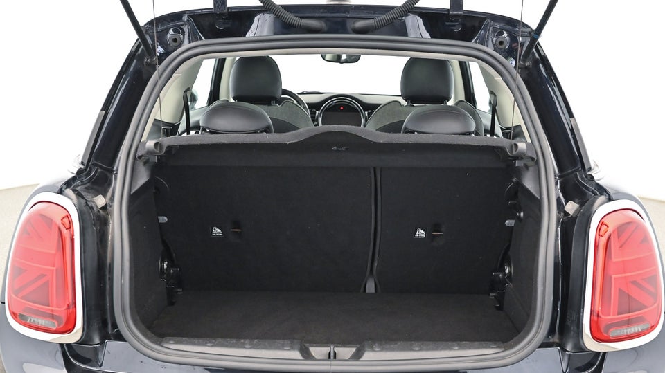 MINI Cooper SE Camden Edition 3d