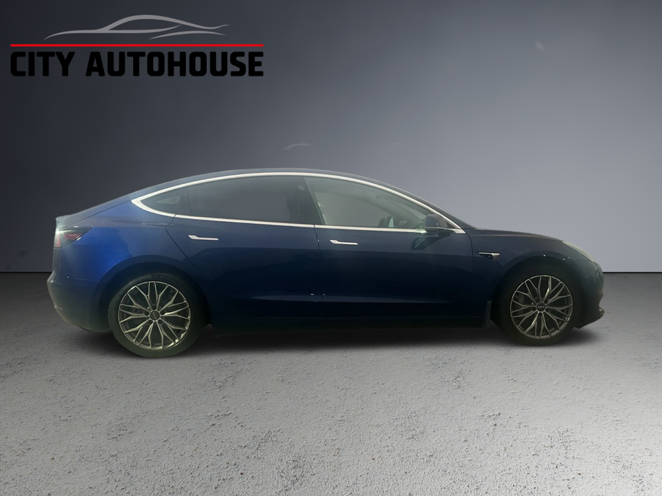 Tesla Model 3 Long Range AWD 4d
