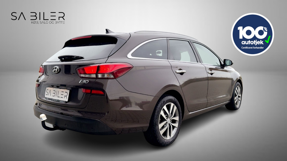 Hyundai i30 1,4 T-GDi Premium stc. DCT 5d