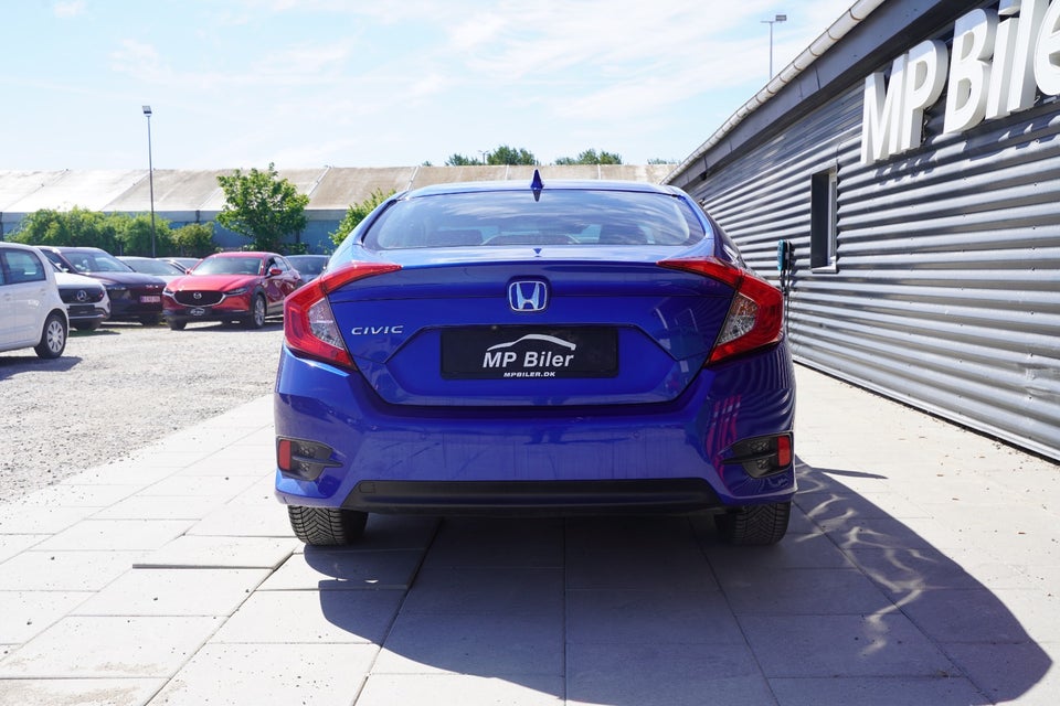 Honda Civic 1,6 i-DTEC Elegance 4d