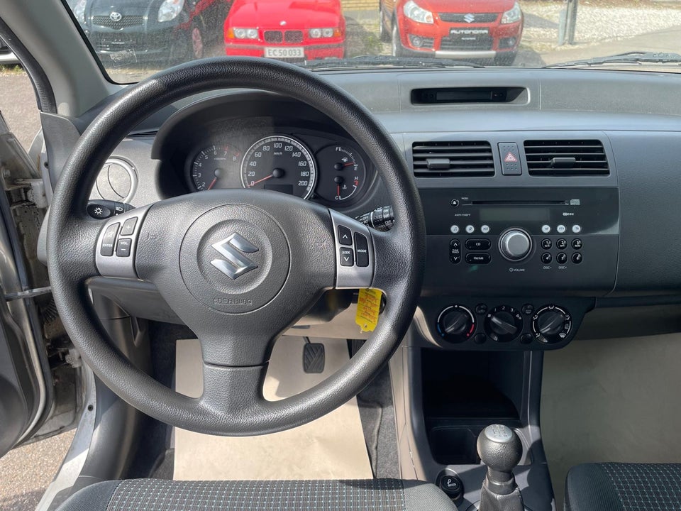 Suzuki Swift 1,3 GL-A 3d