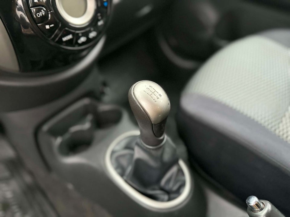 Nissan Micra 1,2 Acenta 5d