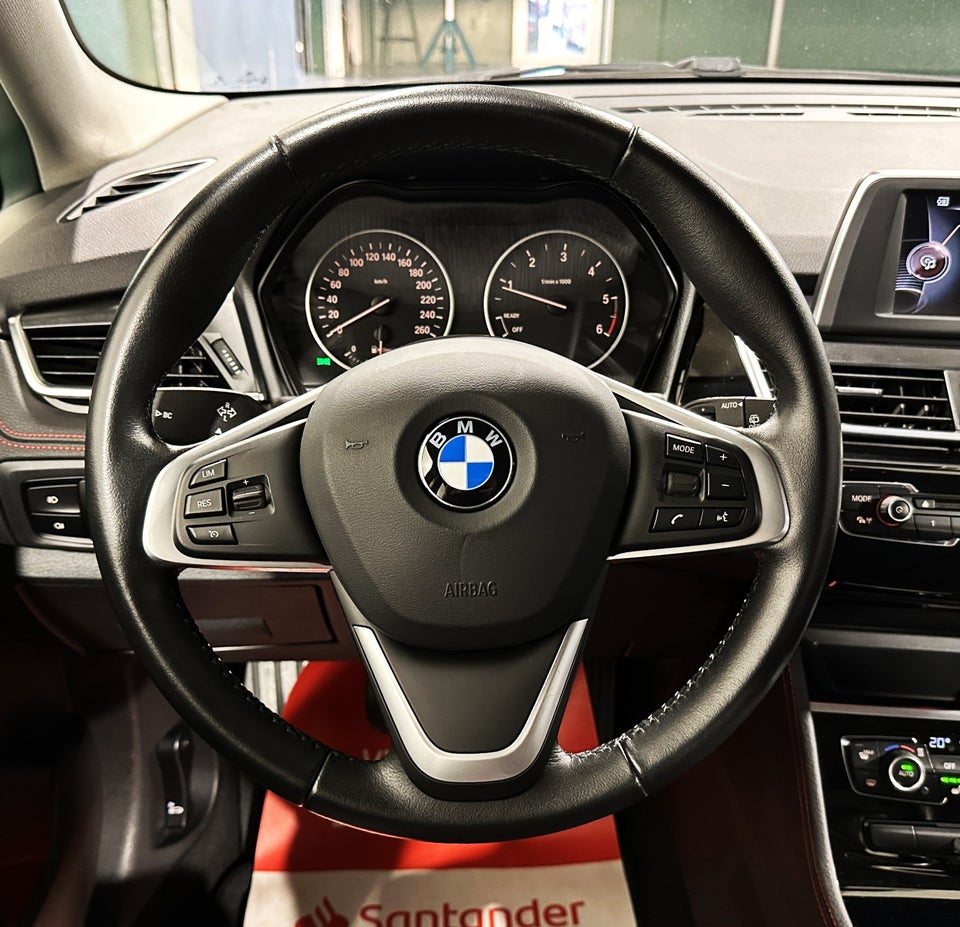 BMW 218d 2,0 Active Tourer 5d