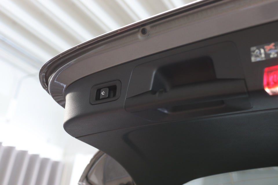 Mercedes EQA350 AMG Line Premium 4Matic 5d