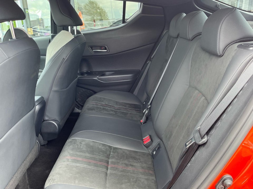 Toyota C-HR 2,0 Hybrid GR Sport CVT 5d