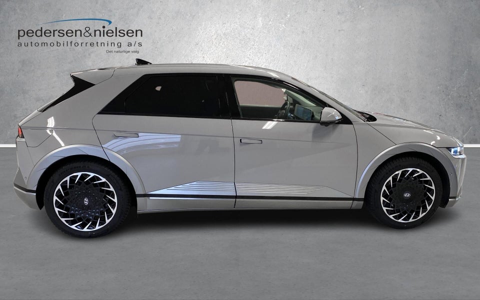 Hyundai Ioniq 5 73 Uniq 5d