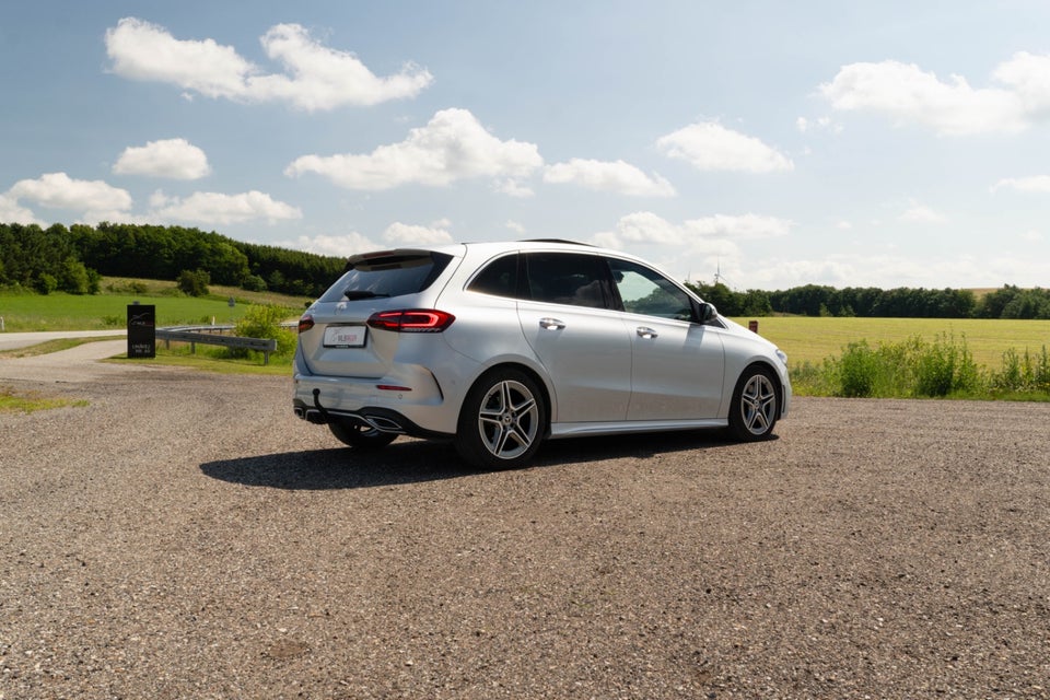 Mercedes B220 d 2,0 AMG Line aut. 5d