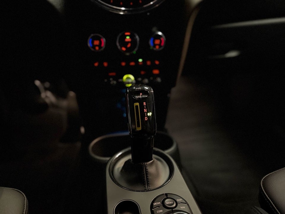 MINI Cooper SE Classic Trim 3d