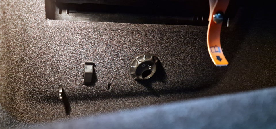 VW Passat 1,6 TDi 105 Comfortline Variant BM2 5d