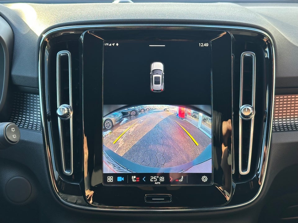 Volvo XC40 P6 ReCharge Plus 5d