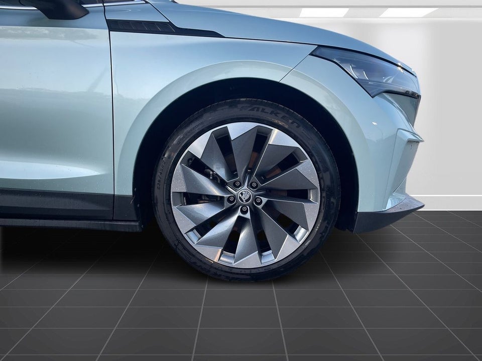 Skoda Enyaq 60 iV Loft 5d