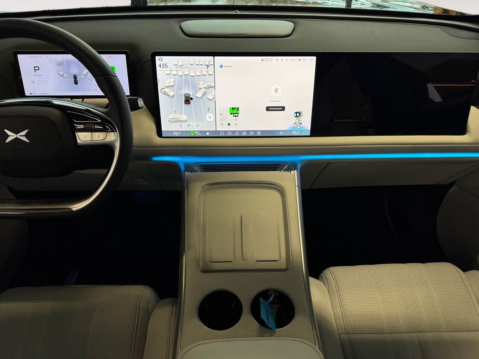 Xpeng G9 Long Range 5d