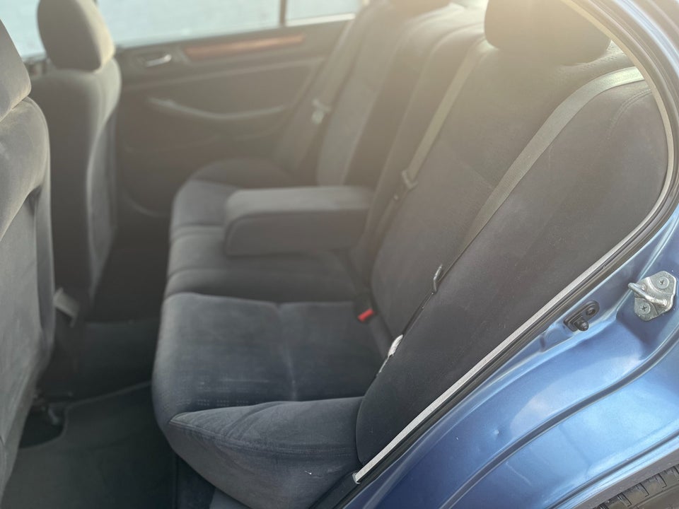 Honda Accord 2,3i ES Executive aut. 4d