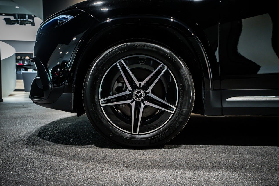 Mercedes EQA350 AMG Advance Plus 4Matic 5d
