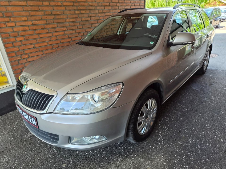 Skoda Octavia 1,4 TSi 122 Ambiente Combi GreenTec 5d