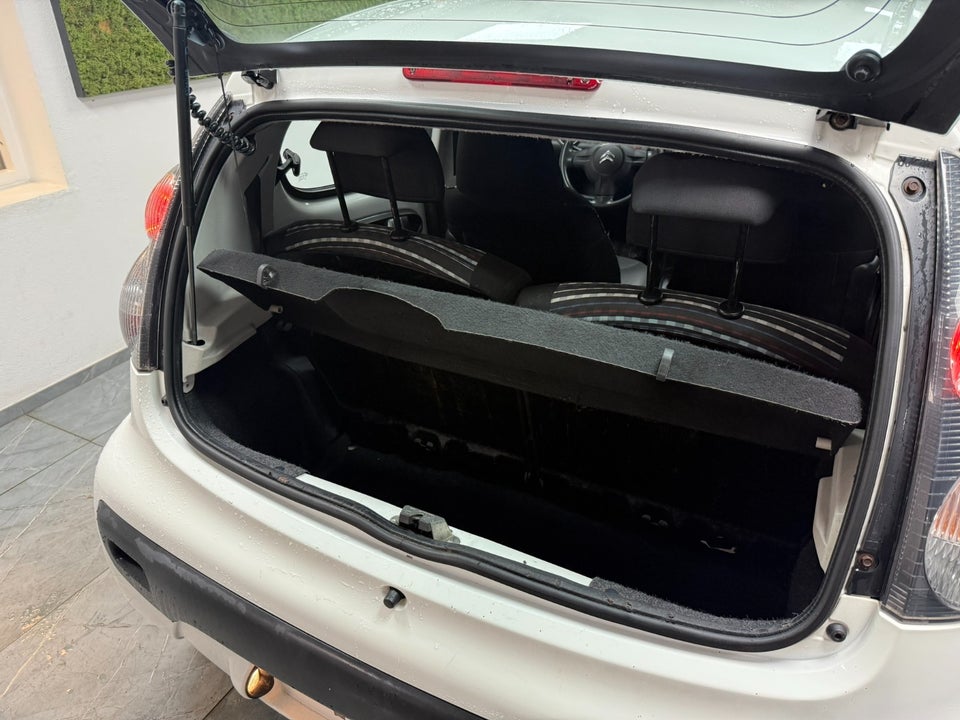 Citroën C1 1,0i Attraction 5d