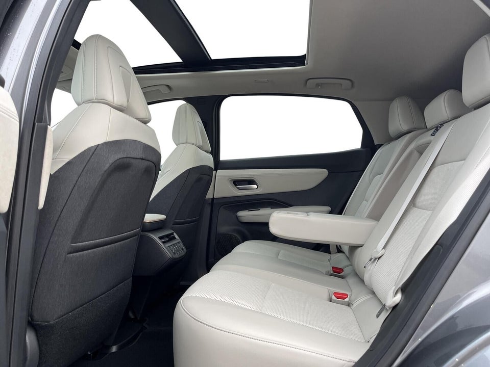 Nissan Ariya 87 Evolve 5d