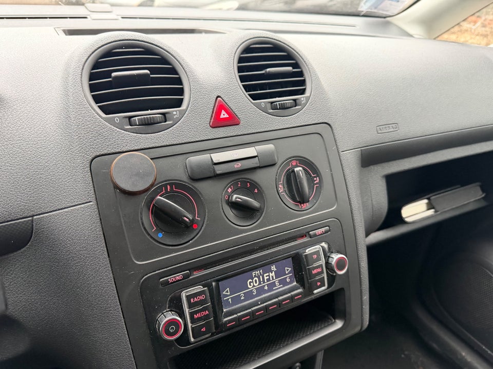 VW Caddy 1,6 TDi 75 Trendline BMT Van 4d