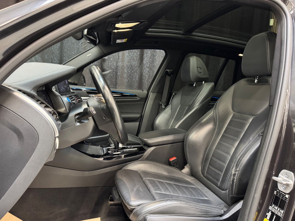 BMW iX3 Charged Plus 5d
