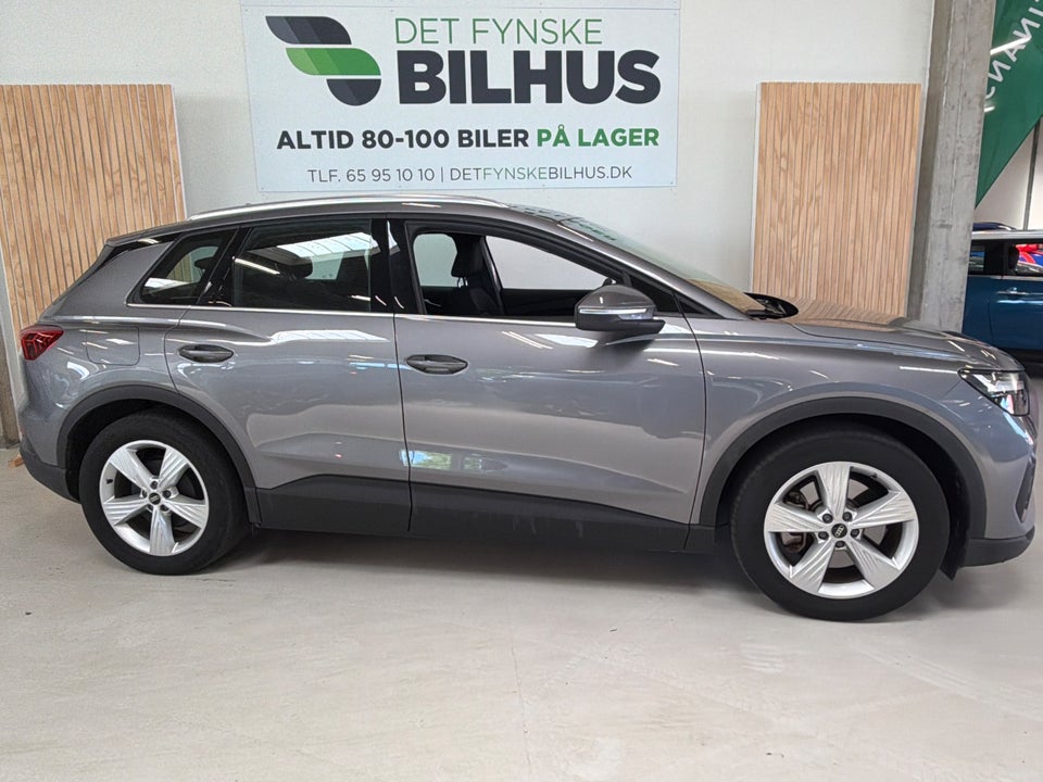 Audi Q4 e-tron 45 Progress 5d