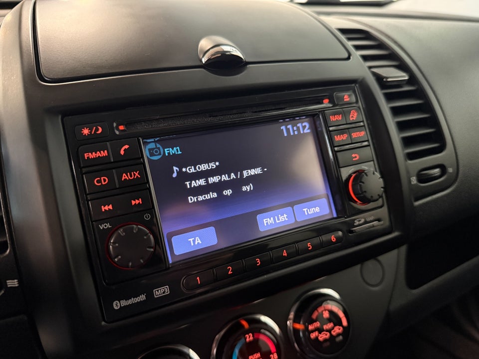 Nissan Note 1,6 Acenta aut. 5d