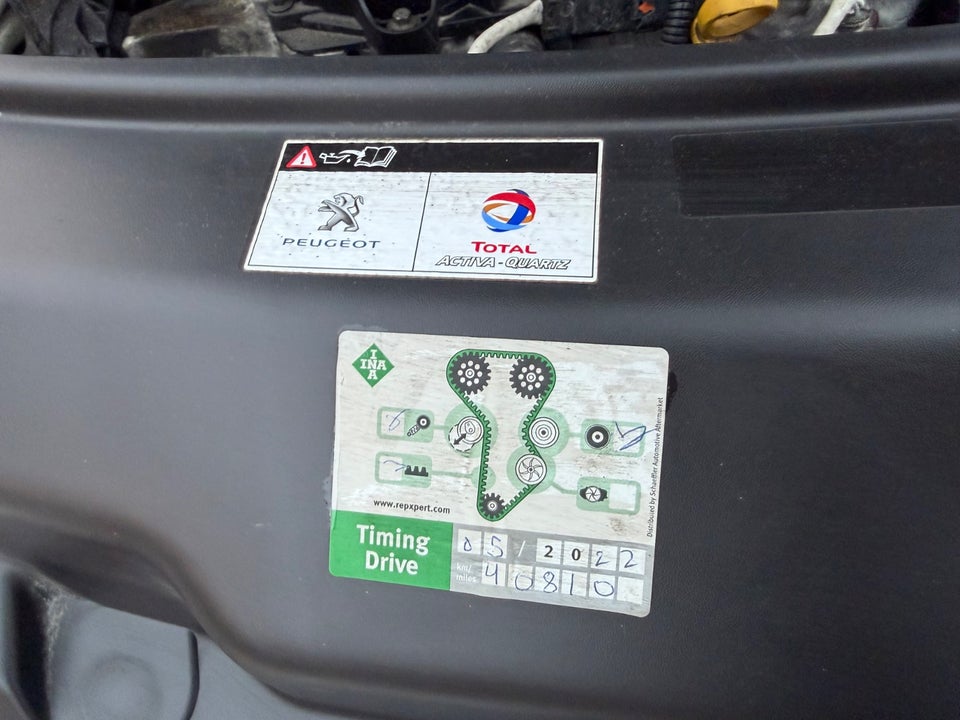 Peugeot 208 1,2 VTi 82 Allure 5d