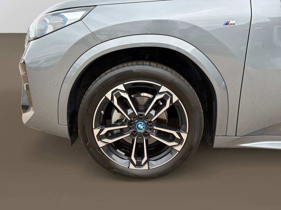 BMW iX2 eDrive20 M-Sport 5d