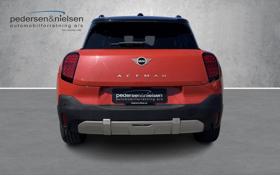 MINI Aceman E Favoured Trim L 5d