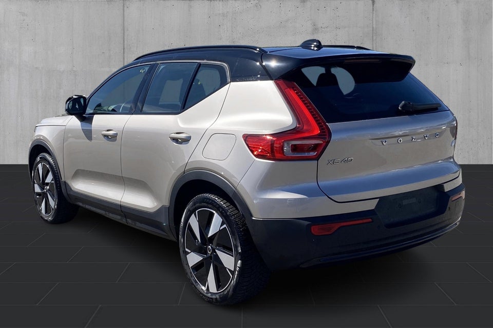 Volvo XC40 ReCharge Extended Range Core 5d
