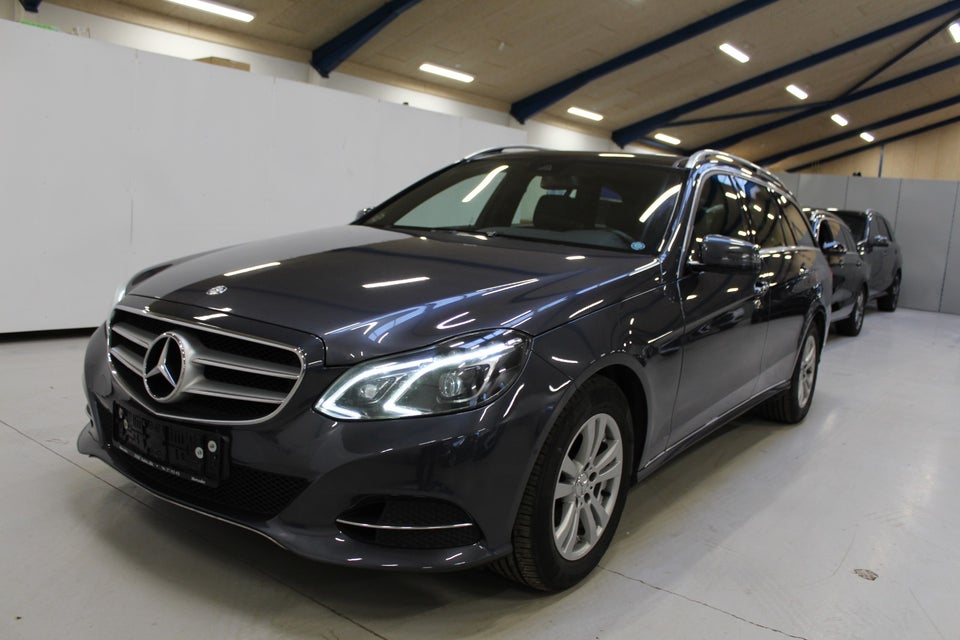 Mercedes E220 2,2 CDi Avantgarde stc. aut. 5d