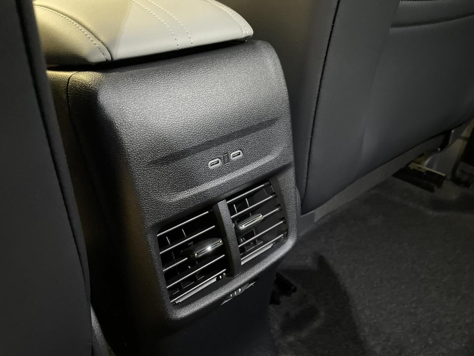 Ford Capri 77 Select Extended Range 5d