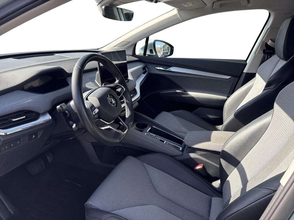 Skoda Enyaq 80 iV Plus 5d