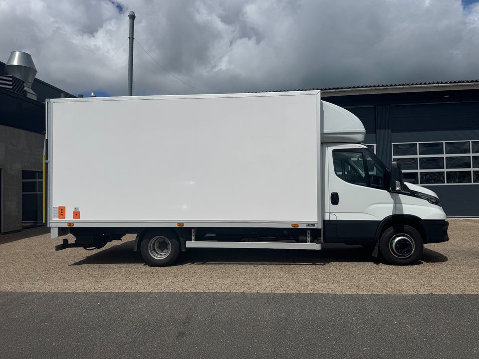 Iveco Daily 3,0 70C21H 4350mm Chassis AG8