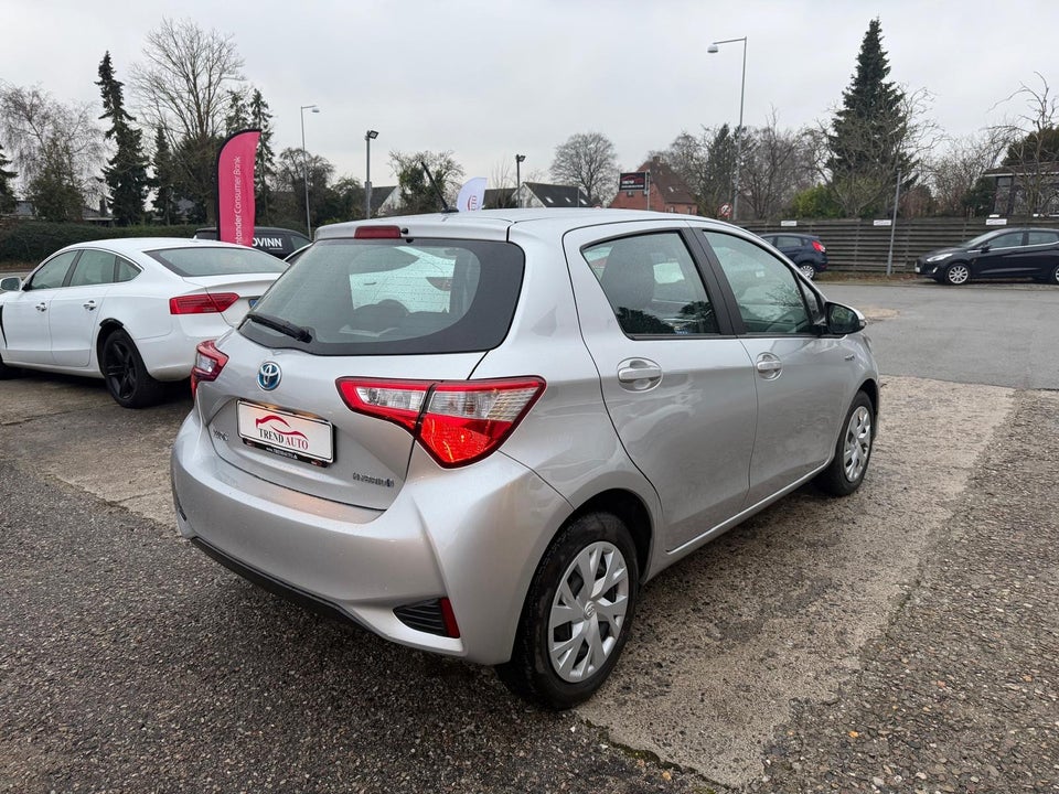 Toyota Yaris 1,5 Hybrid H2 e-CVT 5d