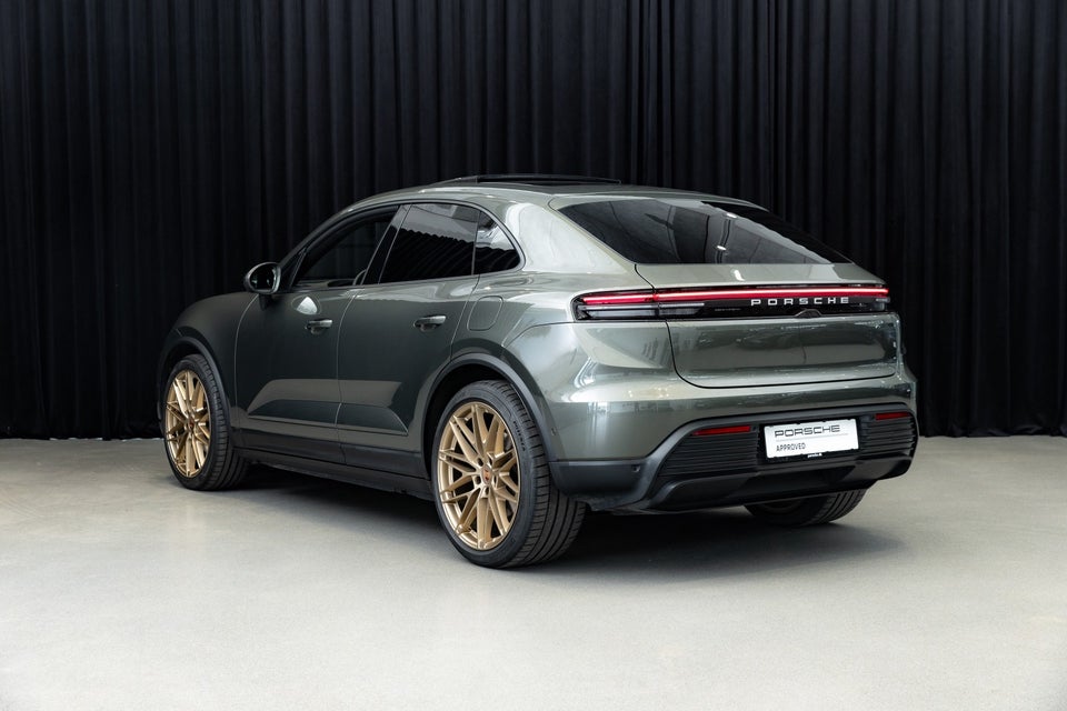 Porsche Macan 5d