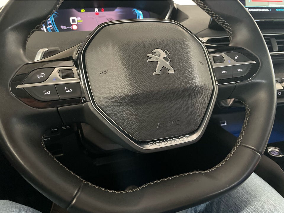 Peugeot 3008 1,6 Hybrid Allure Pack EAT8 5d