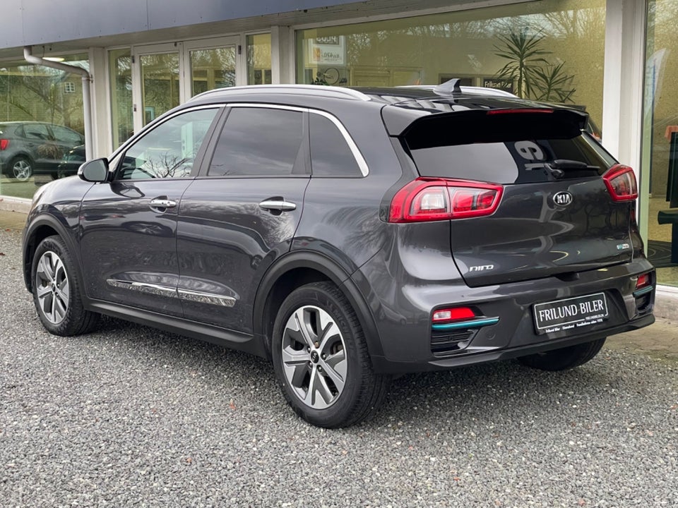 Kia e-Niro 64 Advance 5d