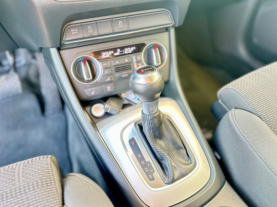 Audi Q3 1,4 TFSi 150 Sport S-tr. 5d