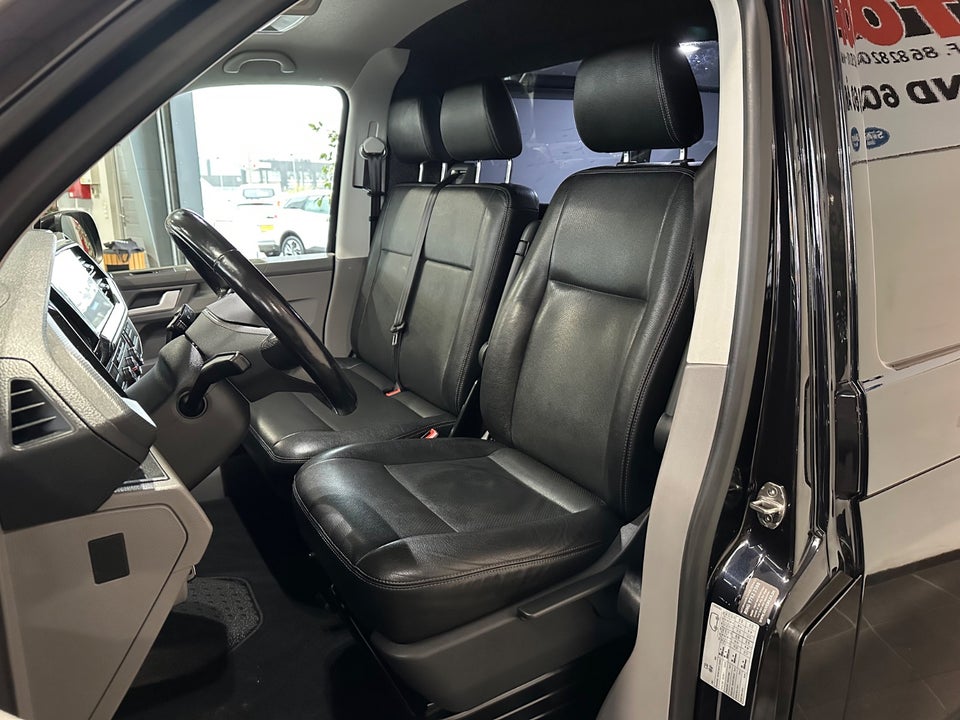 VW Transporter 2,0 TDi 150 Kassevogn DSG kort