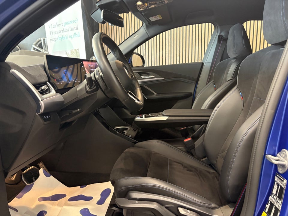 BMW iX2 xDrive30 Fully Charged M-Sport 5d