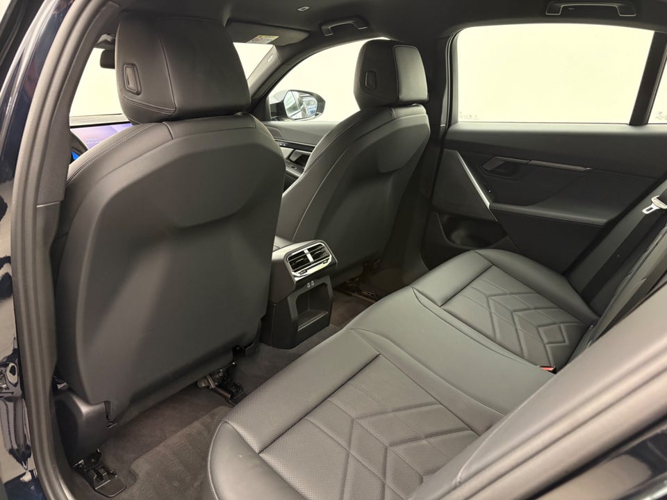 BMW i5 eDrive40 M-Sport 4d