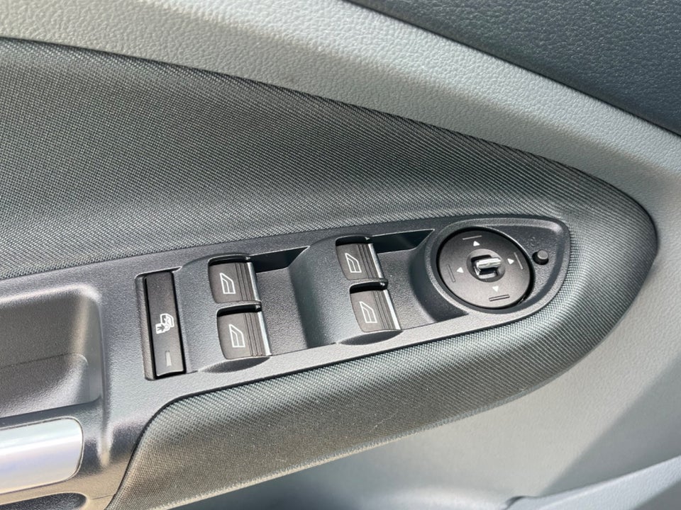 Ford C-MAX 1,6 SCTi 150 Titanium 5d