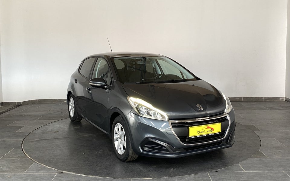 Peugeot 208 1,2 VTi 82 More Van 5d