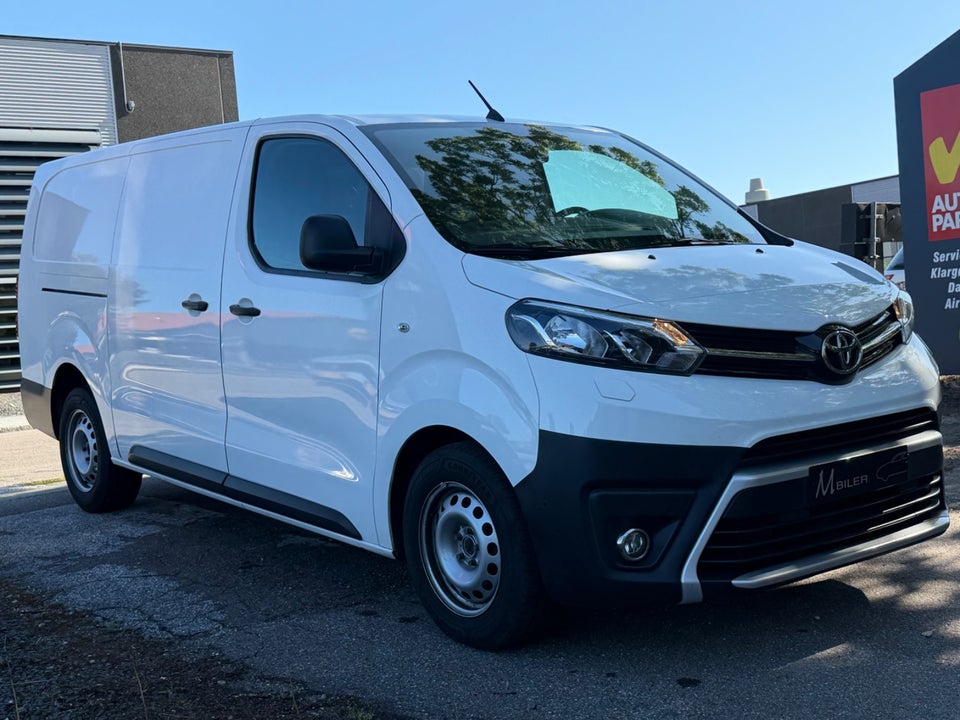 Toyota ProAce 2,0 D 180 Long Comfort One aut. 6d