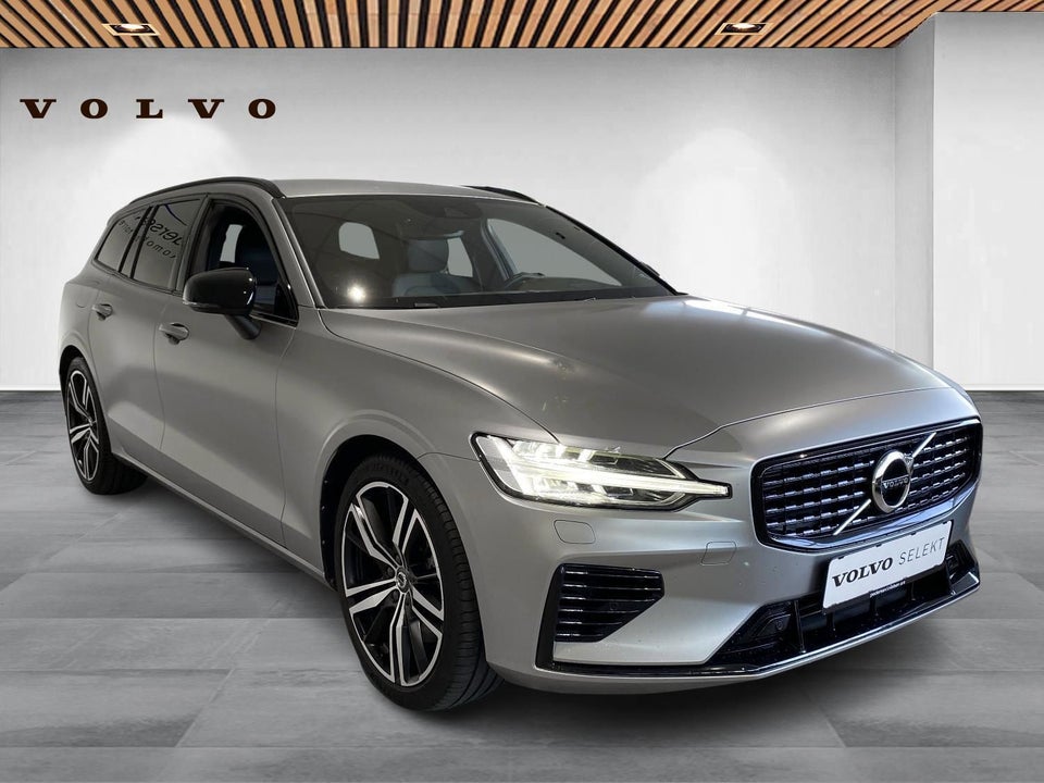 Volvo V60 2,0 T8 ReCharge R-Design aut. AWD 5d