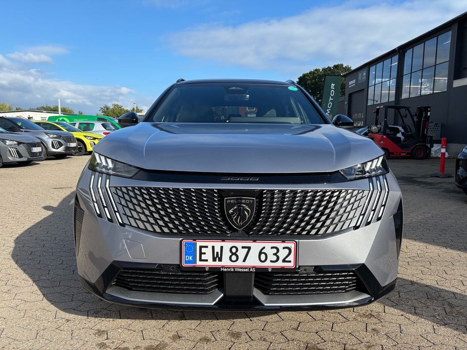 Peugeot e-5008 77 GT Pack 7prs 5d