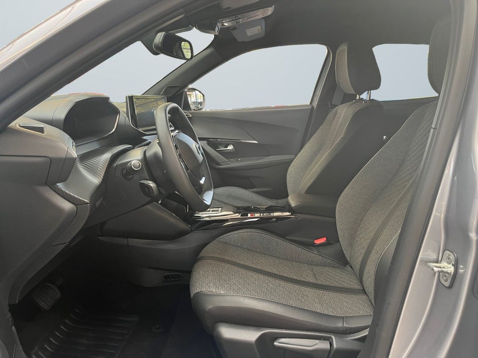 Peugeot e-2008 50 Allure 5d