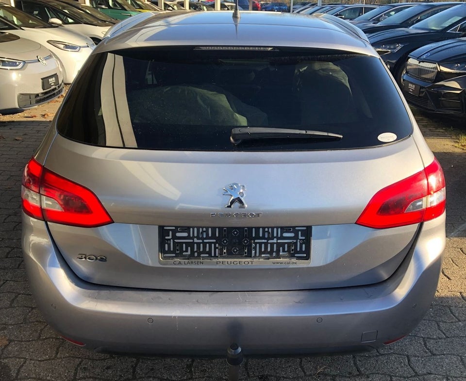 Peugeot 308 1,6 BlueHDi 120 Style SW 5d