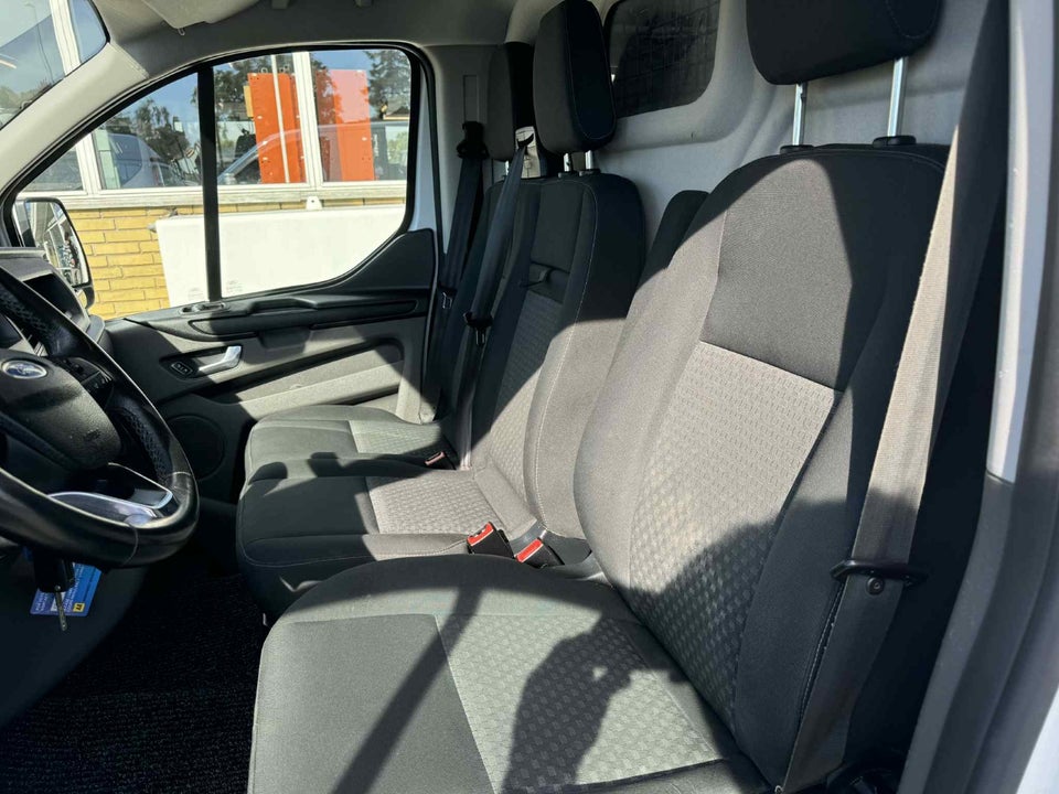 Ford Transit Custom 320L 2,0 TDCi 130 Trend aut.